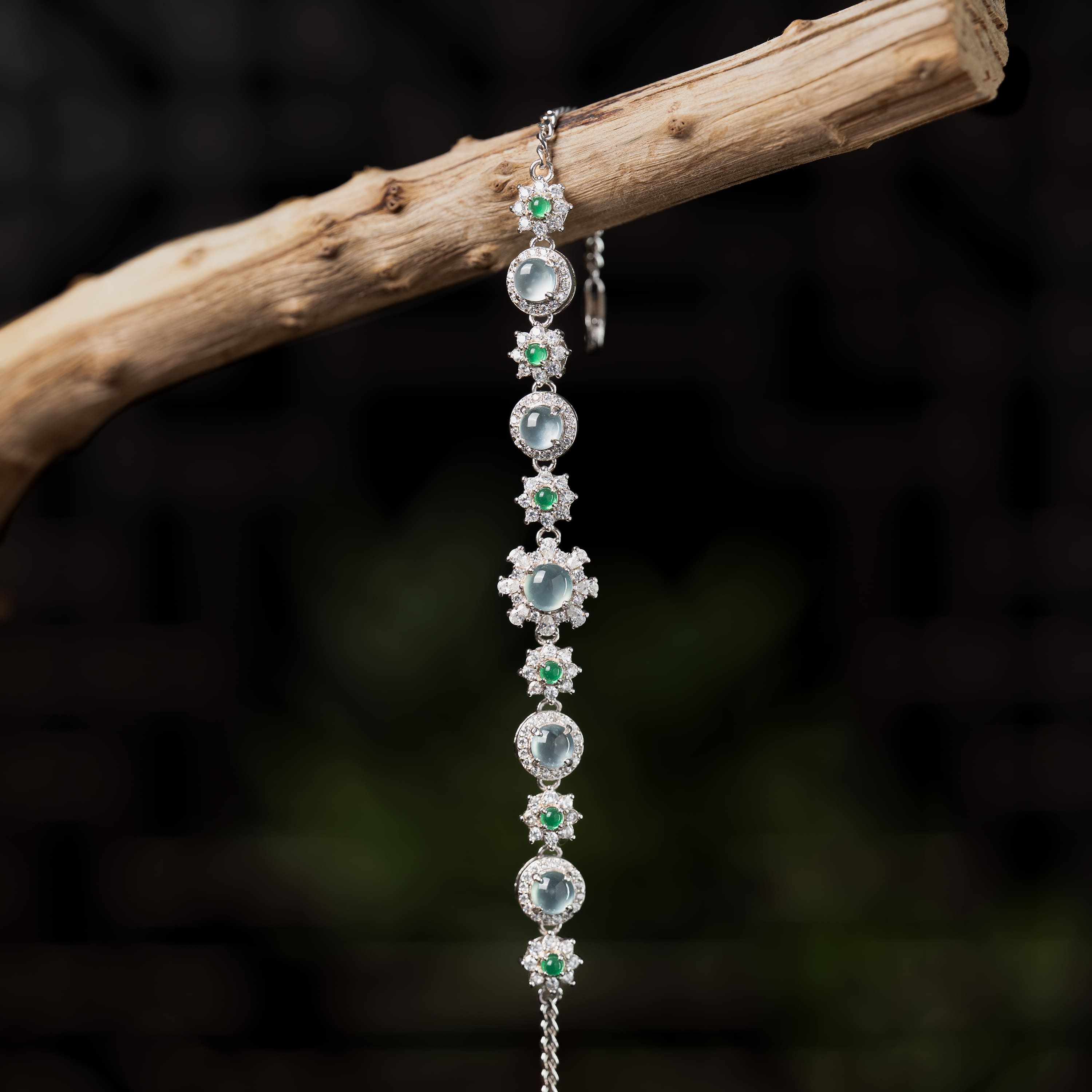 Adjustable Sterling Silver Flower Bracelet with Zircon and Jade - Y080 Display 2