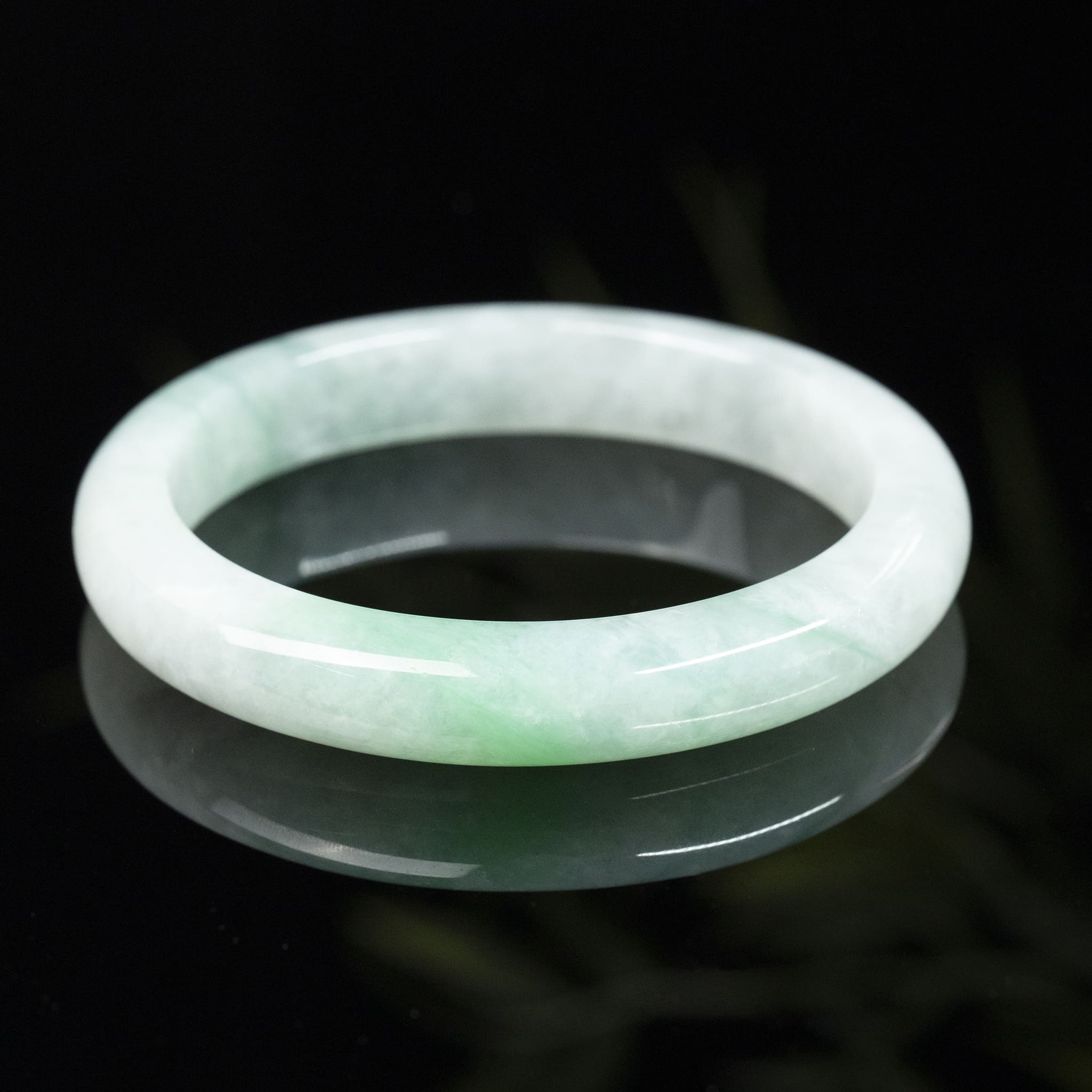 Natural Burmese Pale Green Jadeite Jade Bangle (57mm) - Z009 Natural Burmese Pale Green Jadeite Jade Bangle (57mm) - Z009 Side Look 3